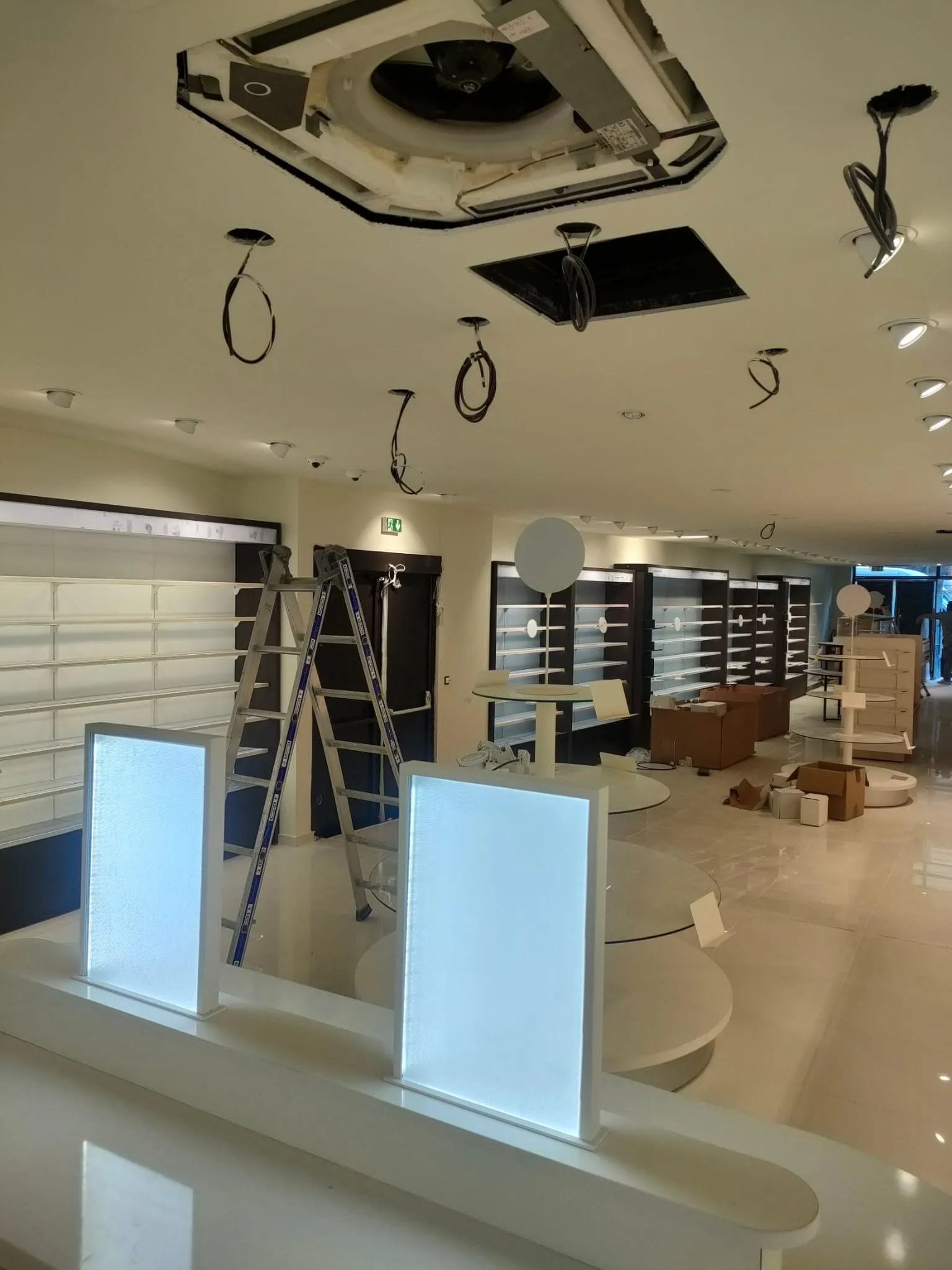 Climatisation cassette plafond commerce